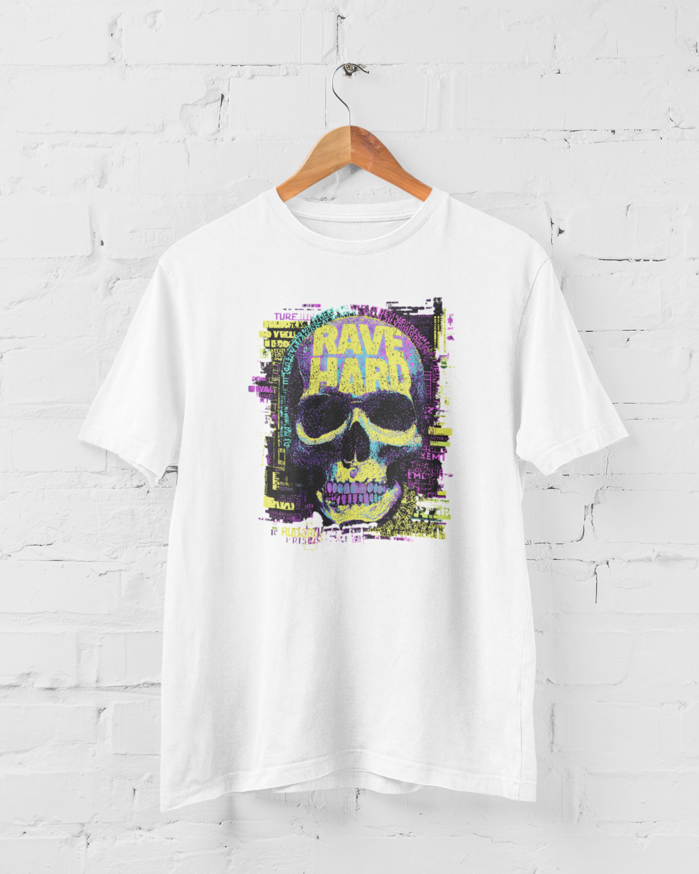 T-Shirt - Rave Hard To The Graveyard