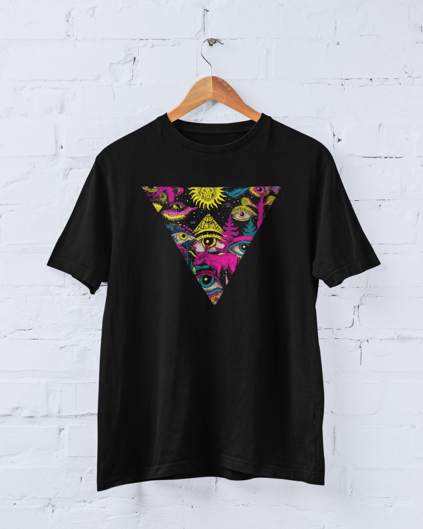 T-Shirt - Trippy Triangle